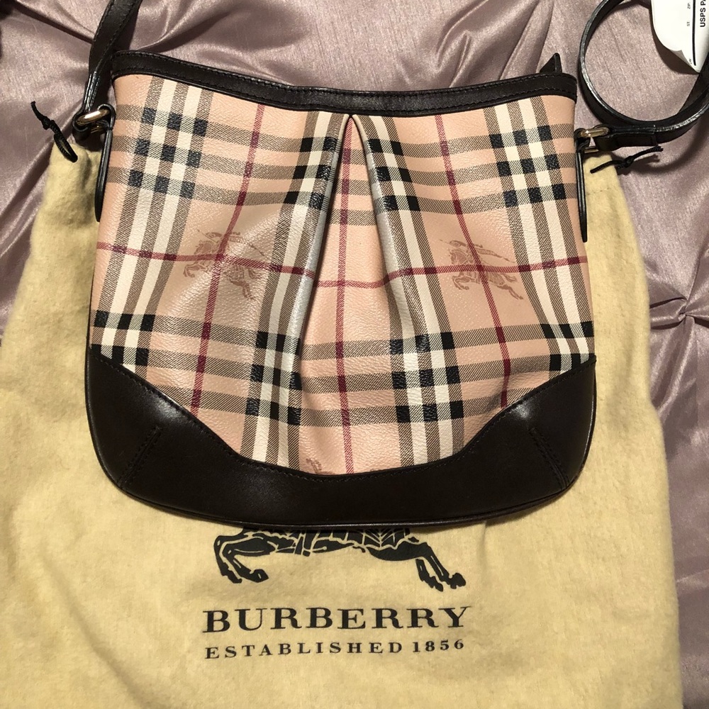 Burberry crossbody